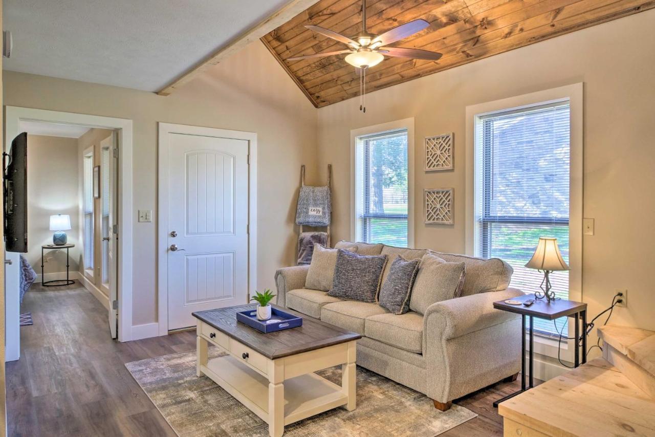 The Cozy Cottage With Lake Taneycomo Access! Branson Exteriér fotografie